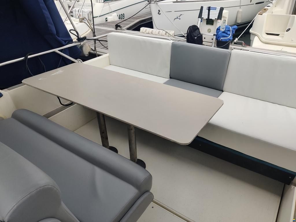 Fairline Carrera 24