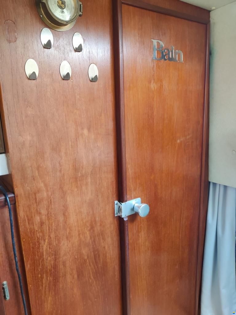 Fairline Carrera 24