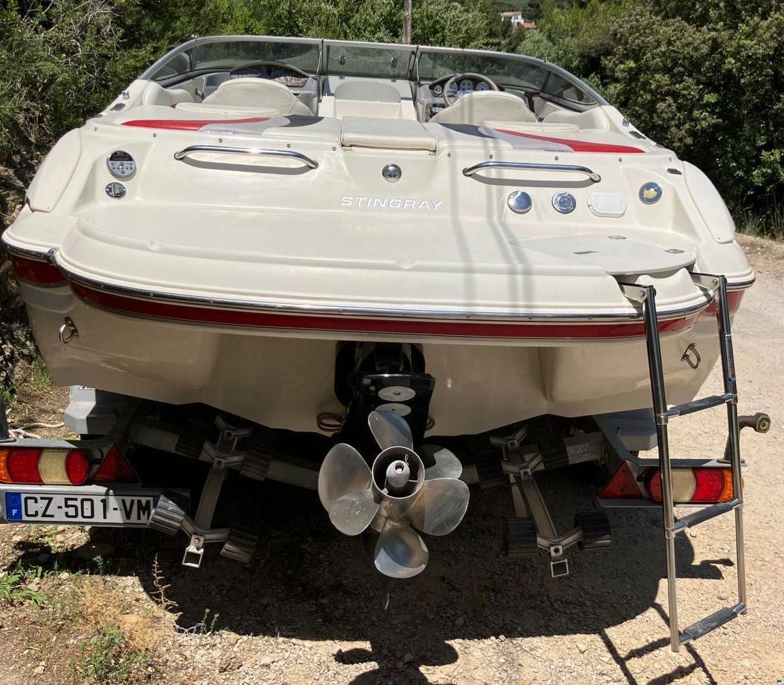 Stingray 225 SX