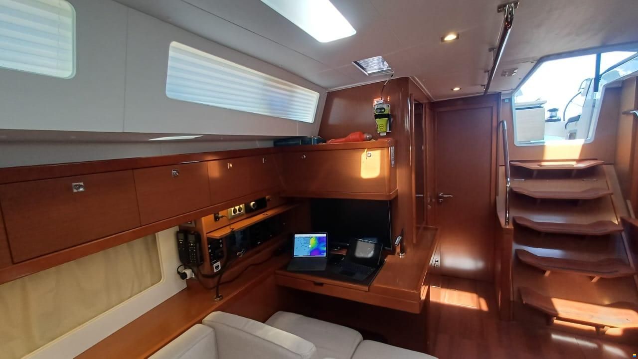 Beneteau Oceanis 55