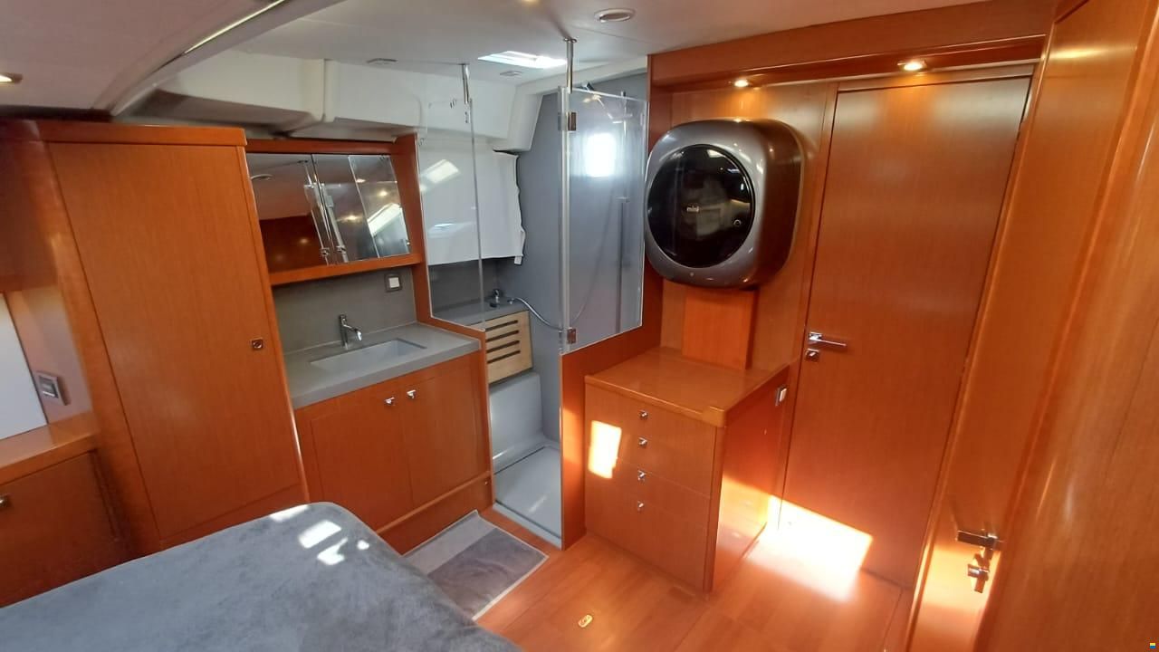 Beneteau Oceanis 55