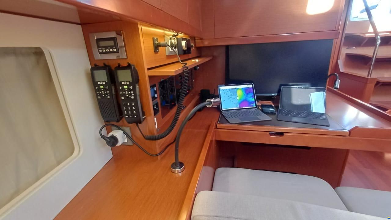 Beneteau Oceanis 55