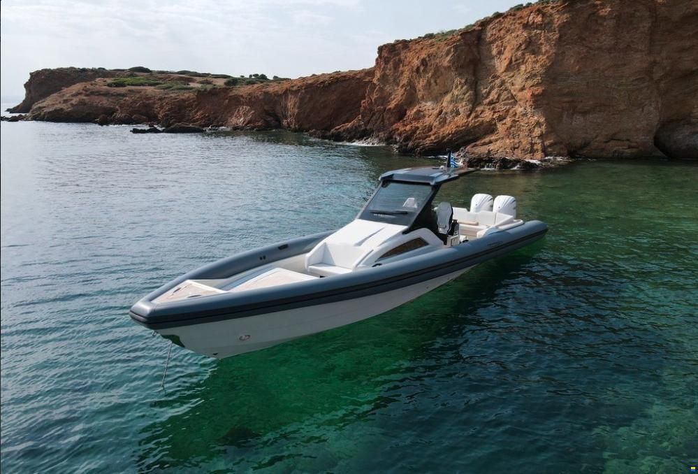 Technohull 40 Explorer