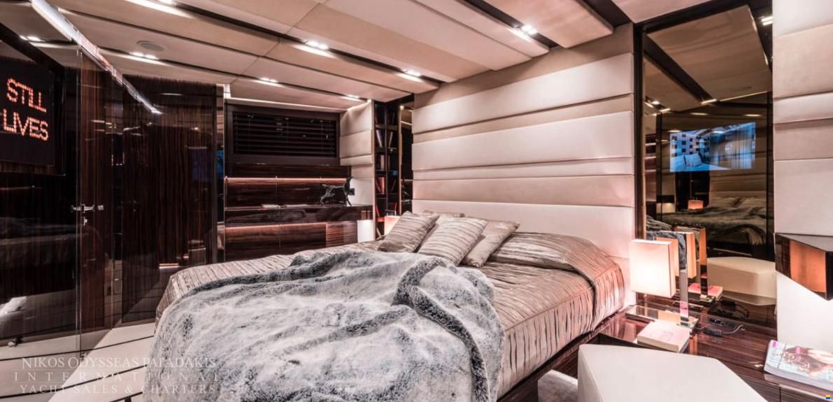 Admiral Yachts Silent 76