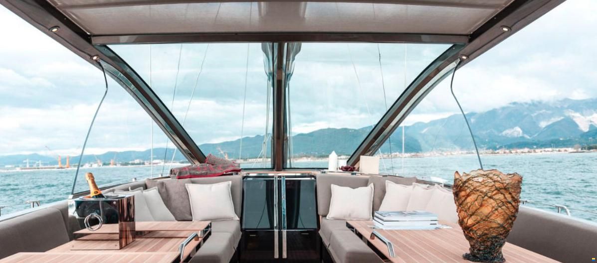 Admiral Yachts Silent 76