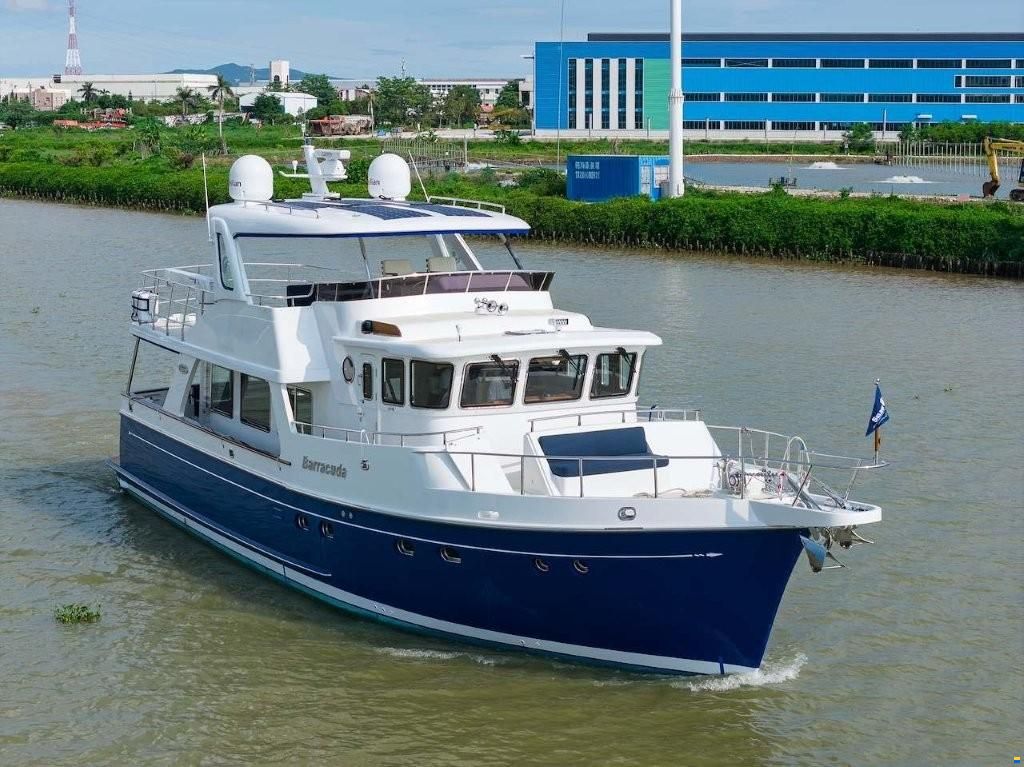 Selene 56 Classic Explorer