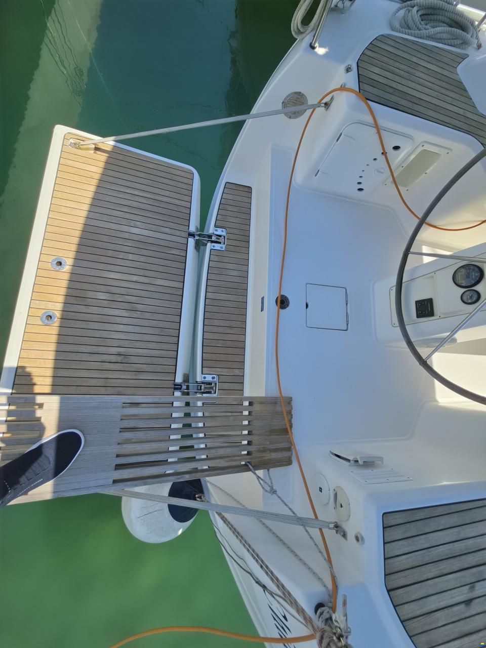 Bavaria CRUISER 33