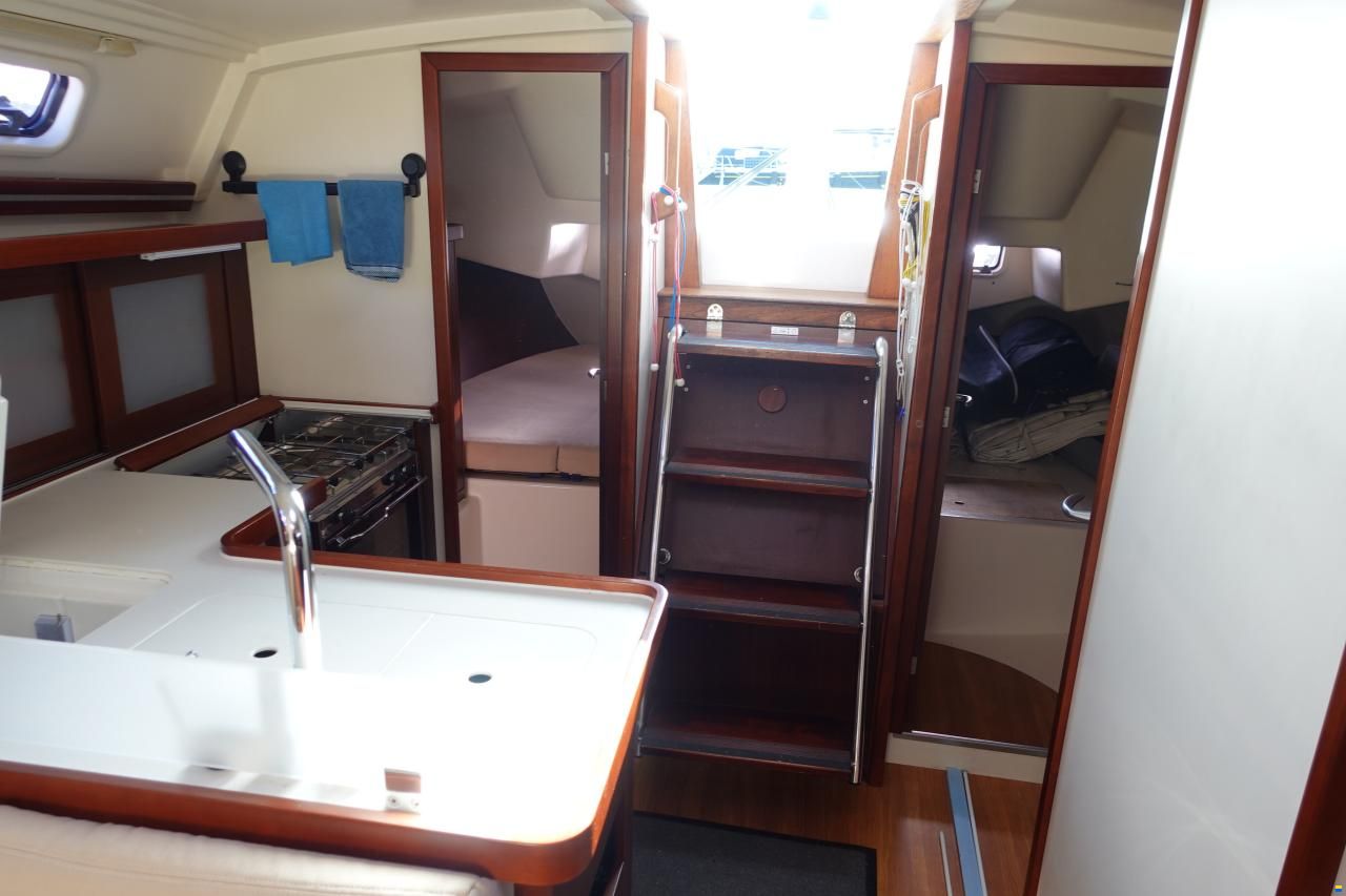 Hanse 375