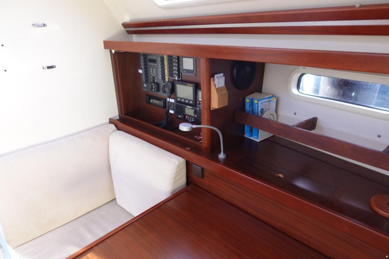 Hanse 375