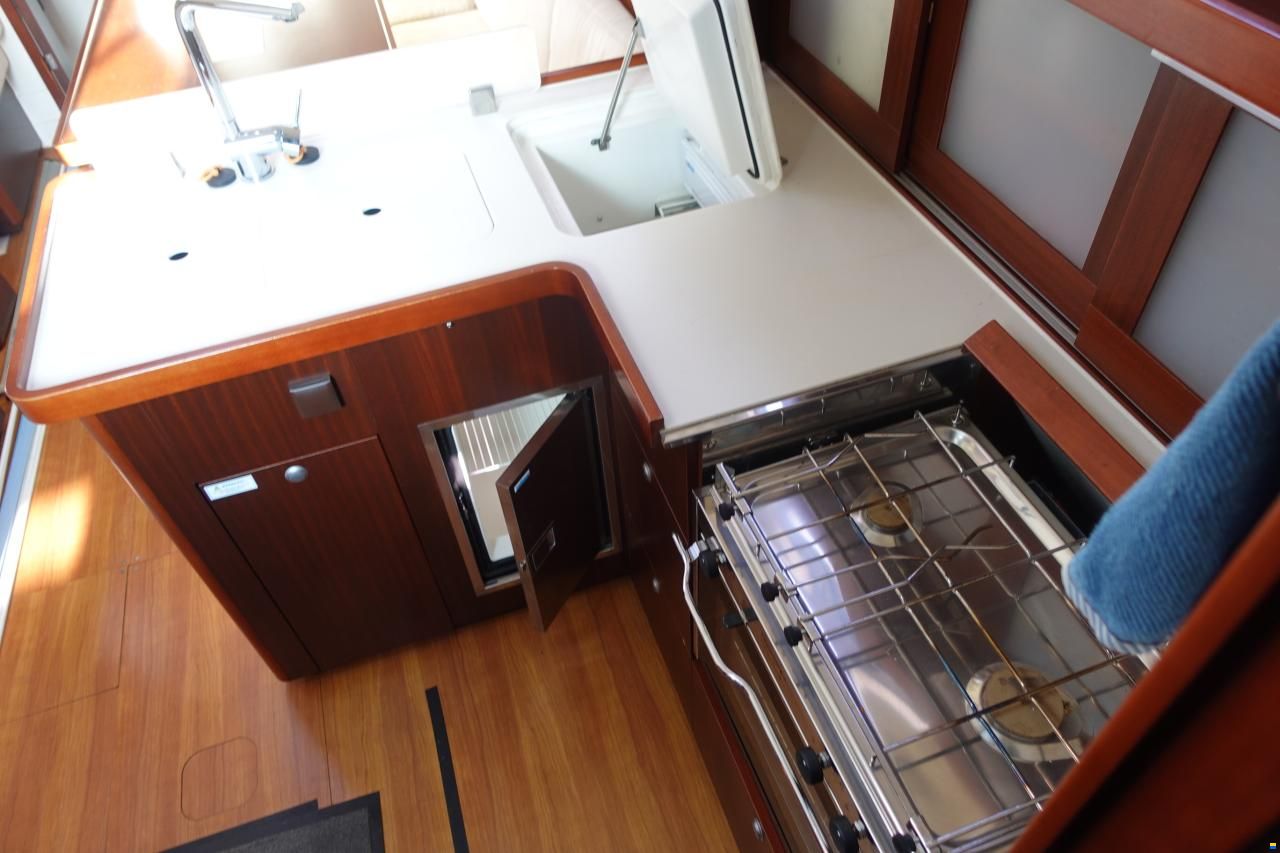Hanse 375