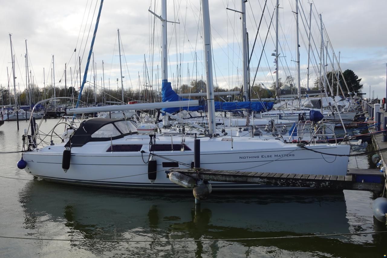 Hanse 375