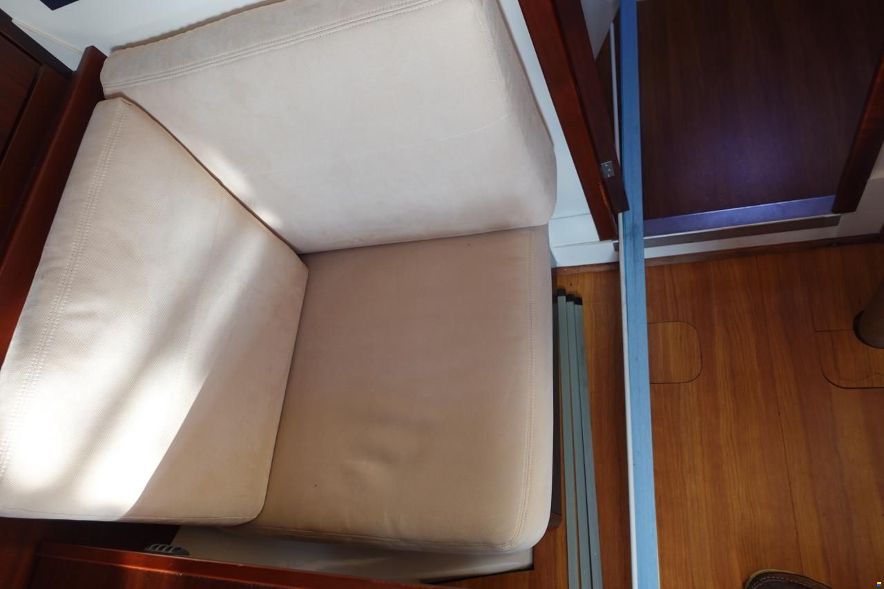 Hanse 375