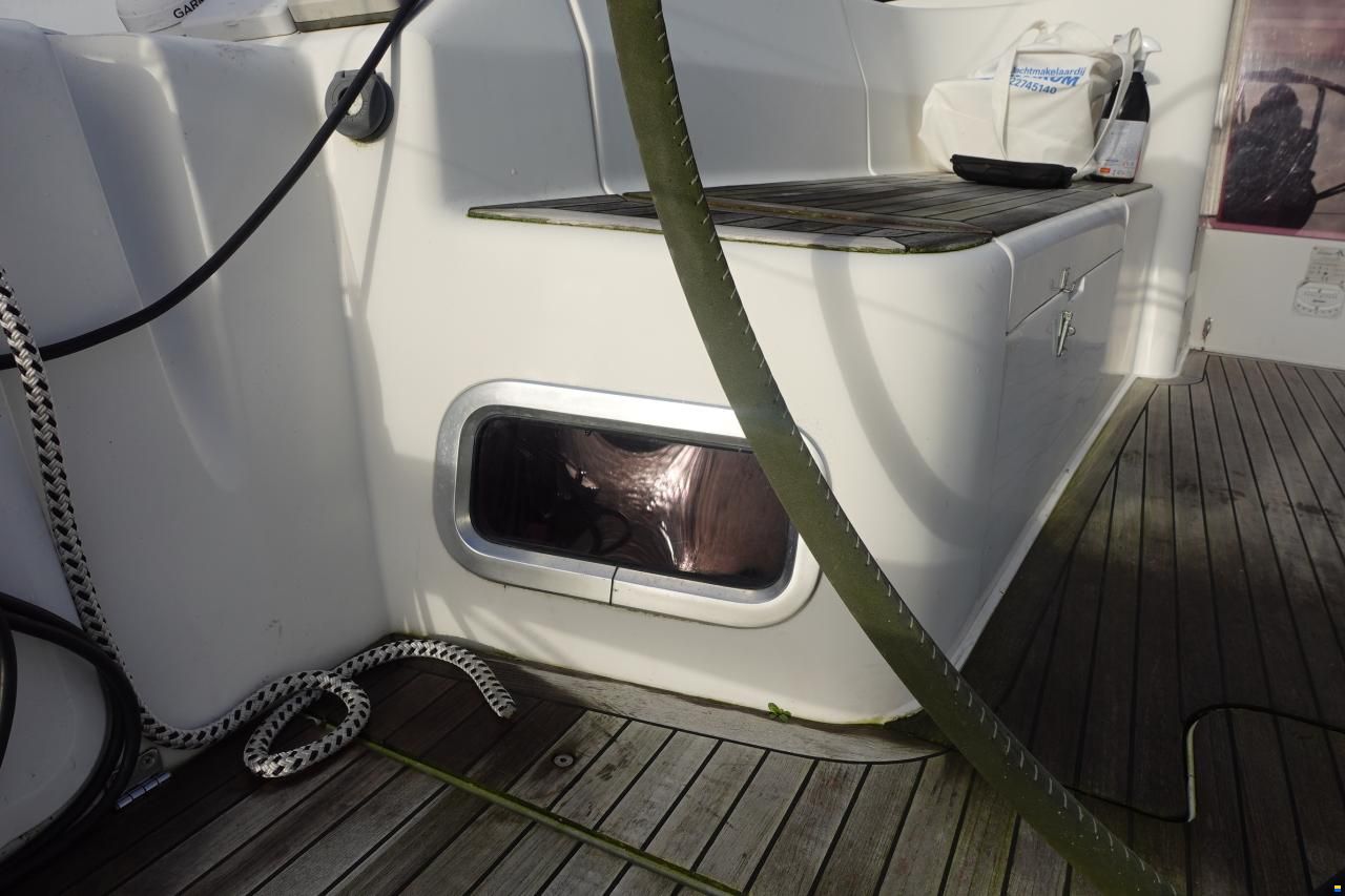 Hanse 375