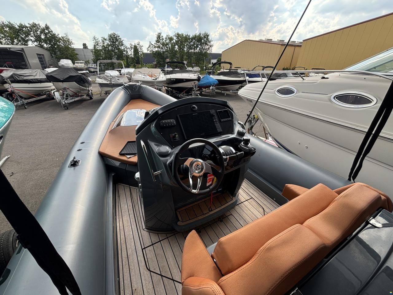 SACS Strider 9