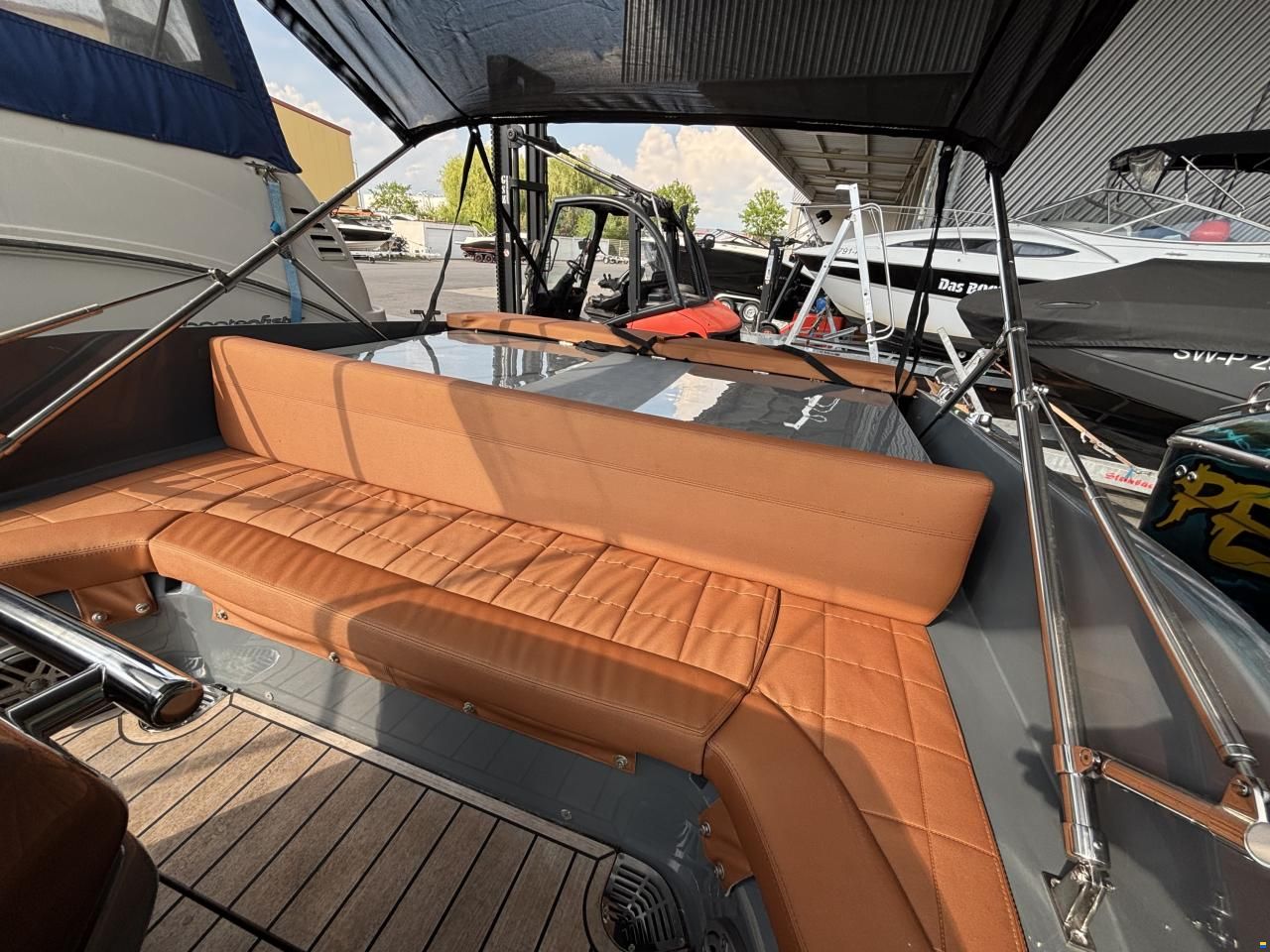 SACS Strider 9