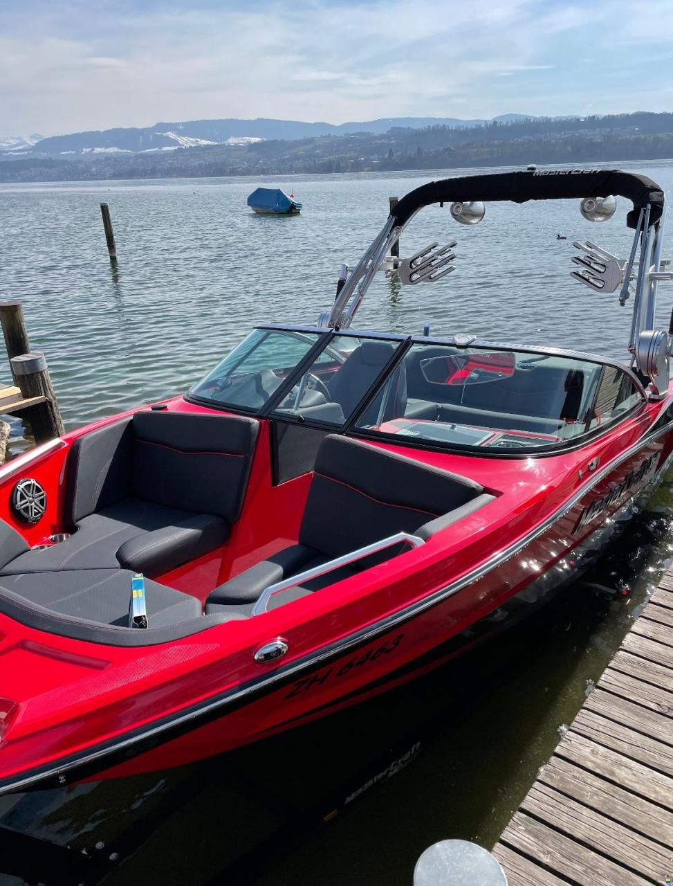 MasterCraft XT-20