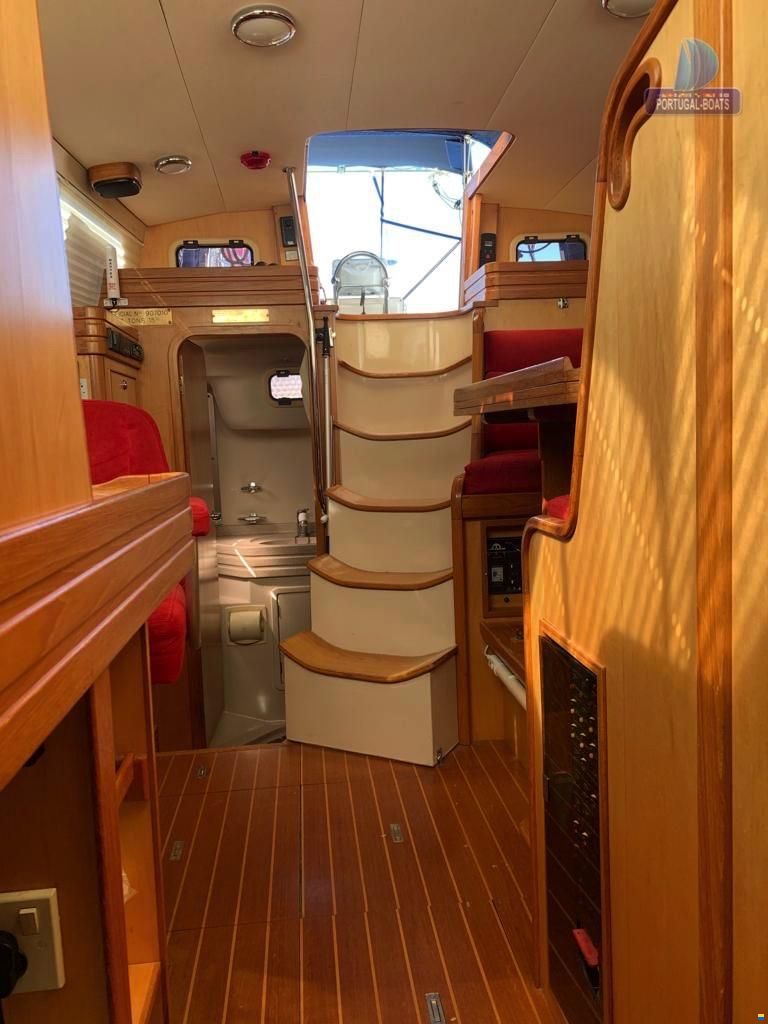 Northshore Yachts Vancover 38 Pilot