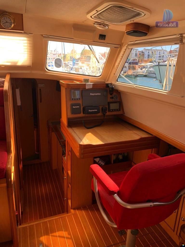 Northshore Yachts Vancover 38 Pilot