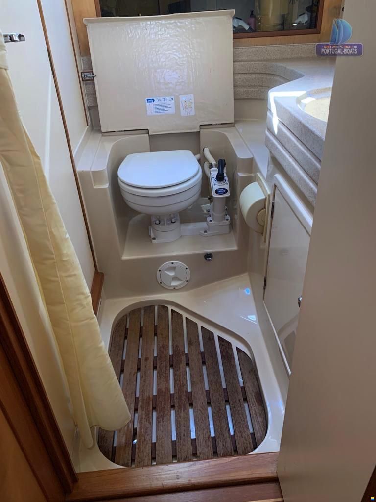 Northshore Yachts Vancover 38 Pilot