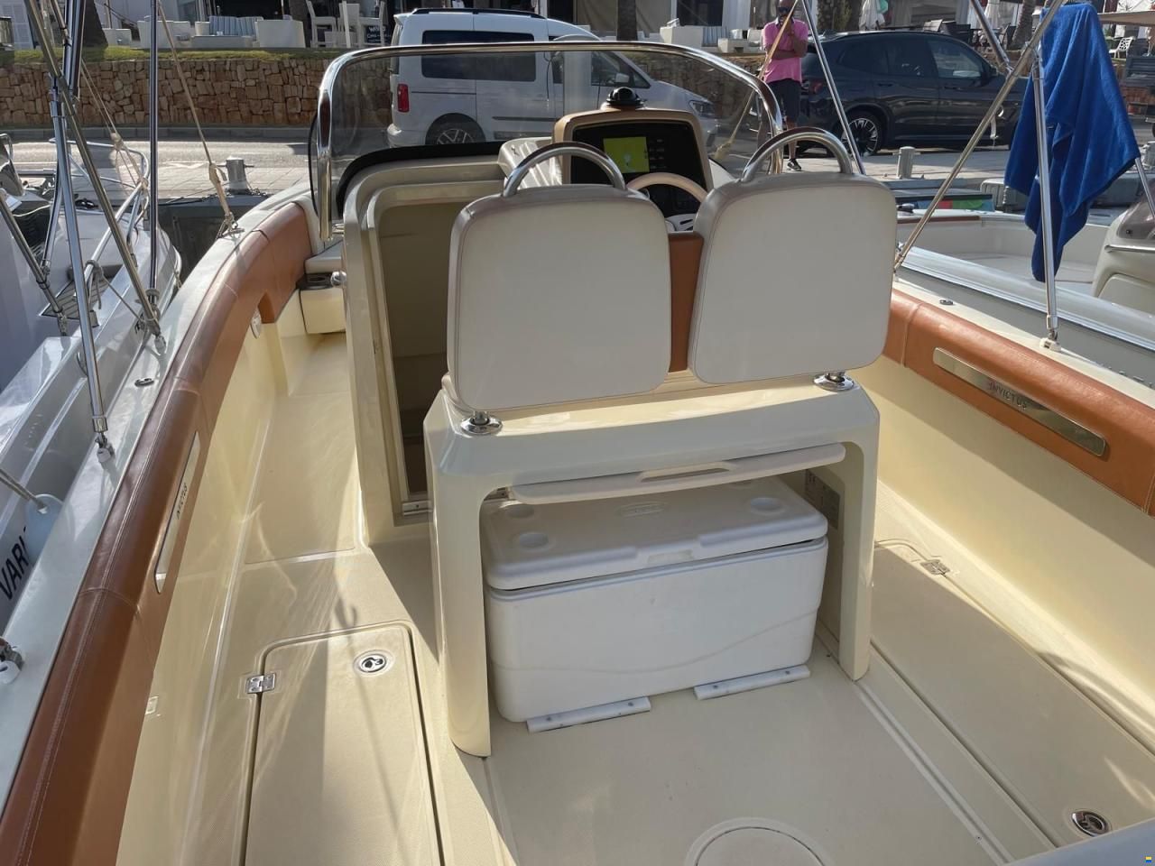 Invictus 270