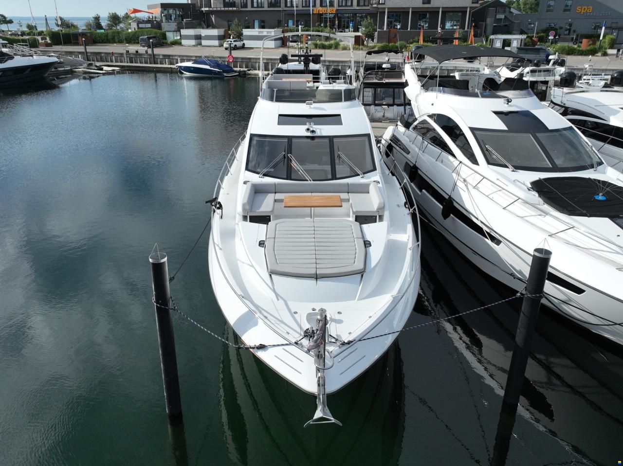Sunseeker 74 Sport Yacht