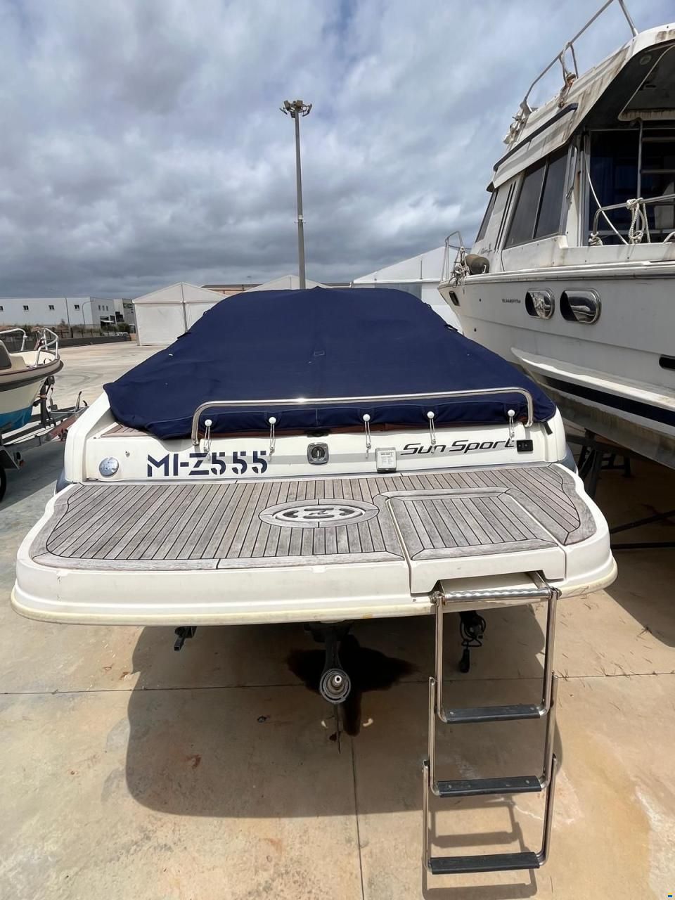 Sea Ray 240 Sse