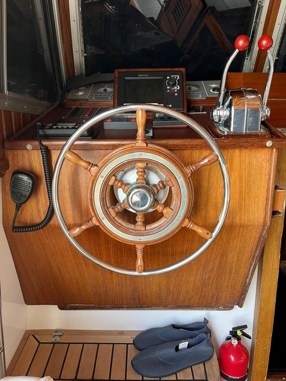 Majoni 45