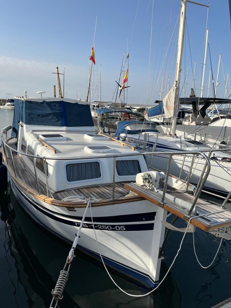 Majoni 45