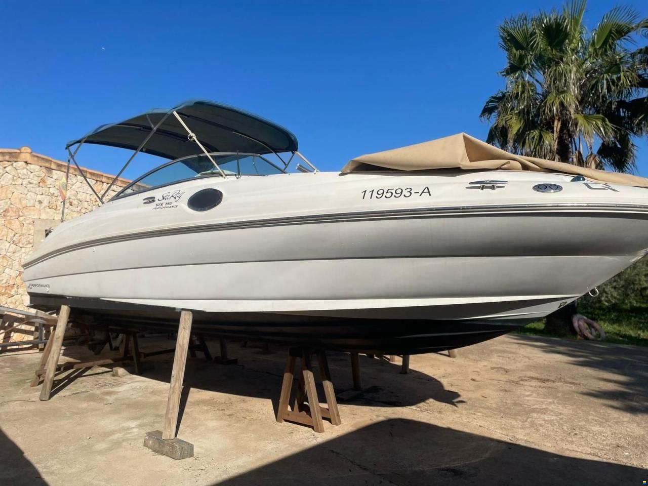Sea Ray Sundeck 240