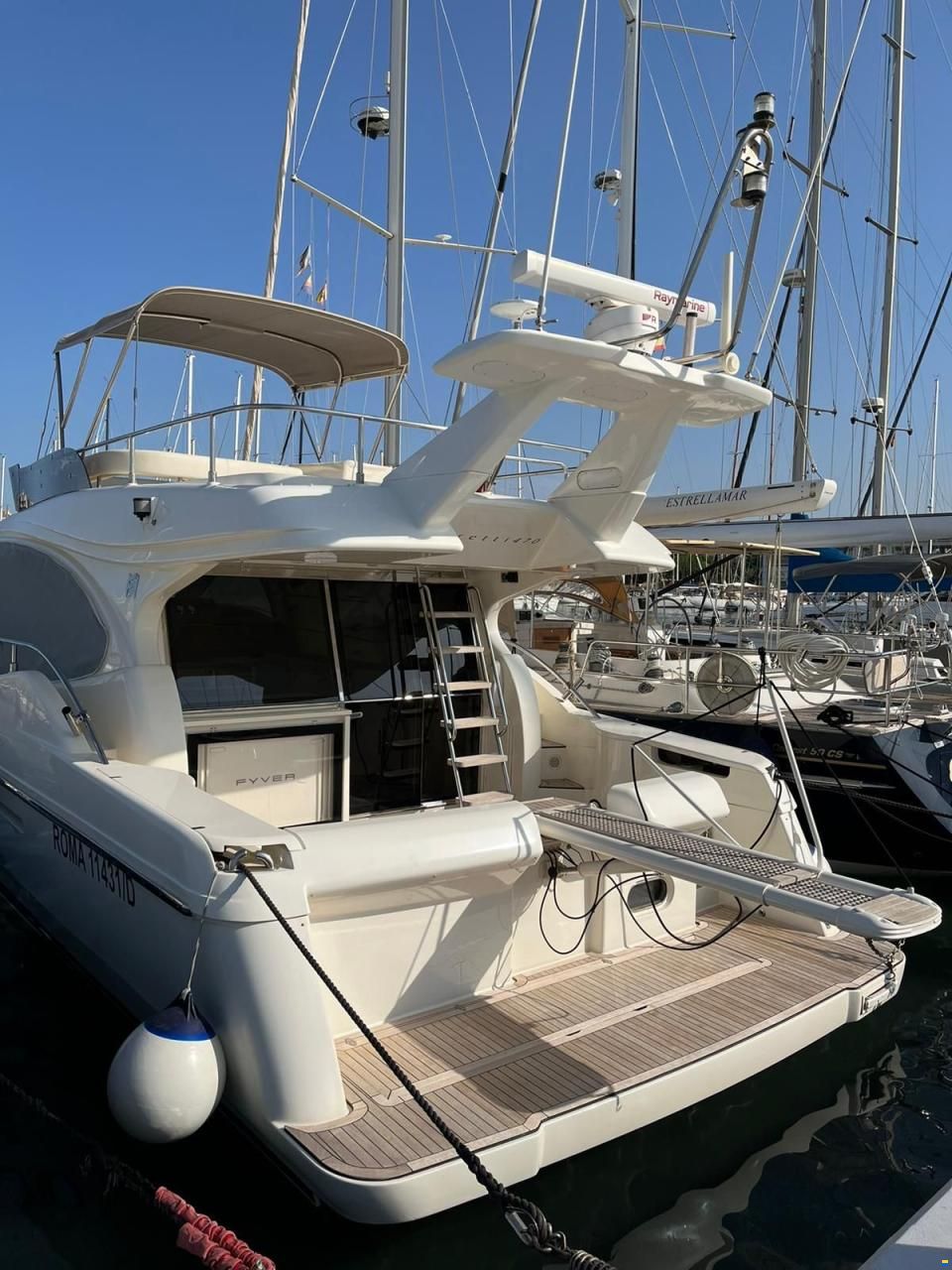 Ferretti 470