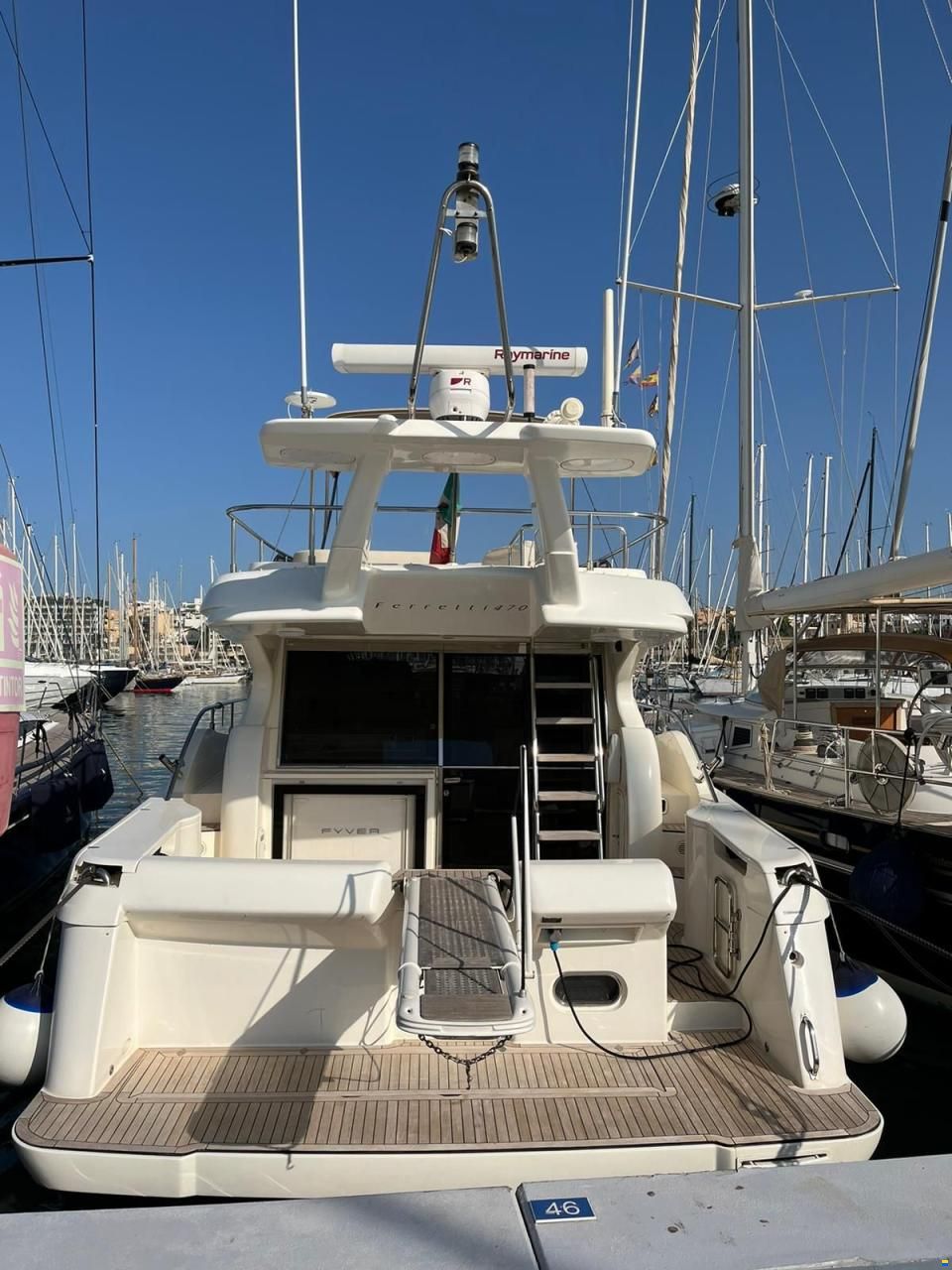 Ferretti 470