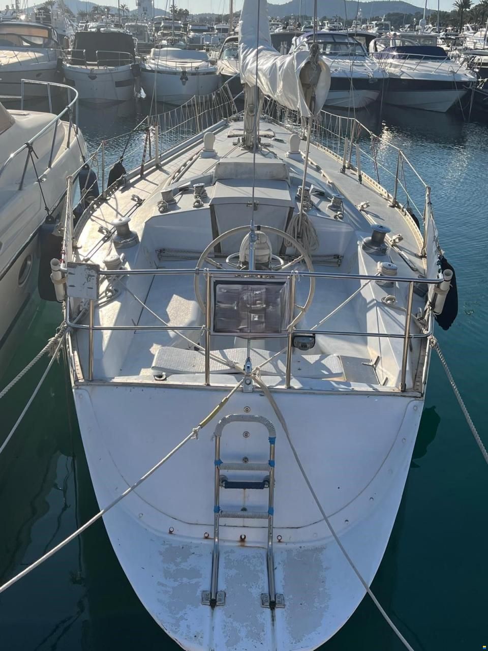 West Wind 35