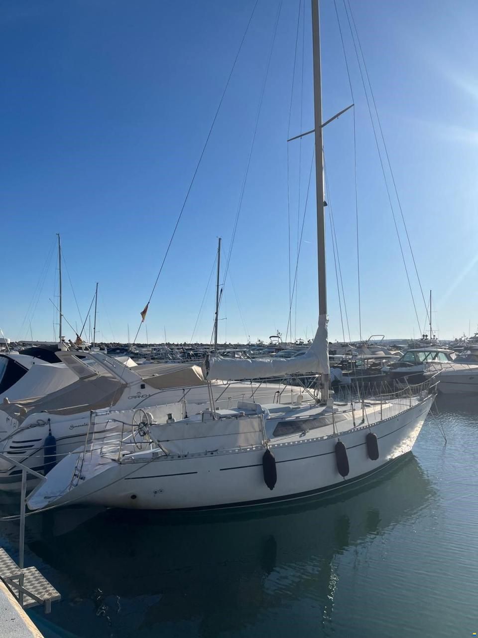 West Wind 35