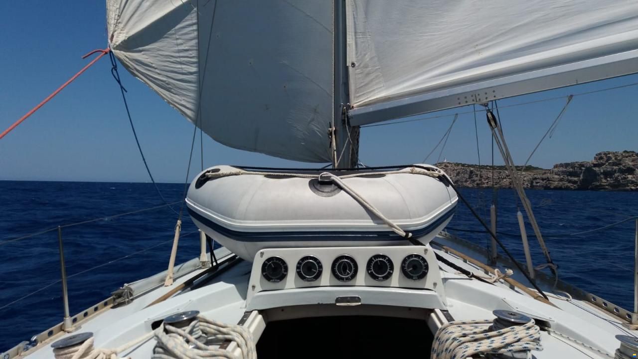 West Wind 35