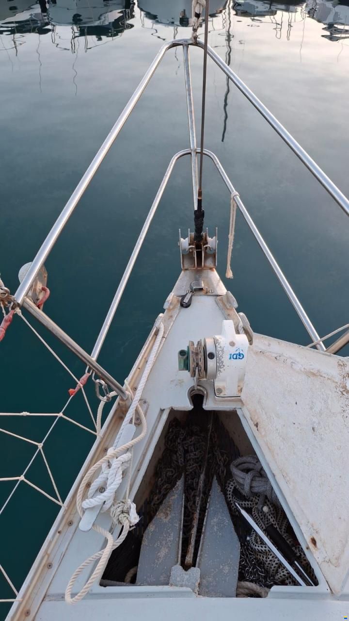 West Wind 35