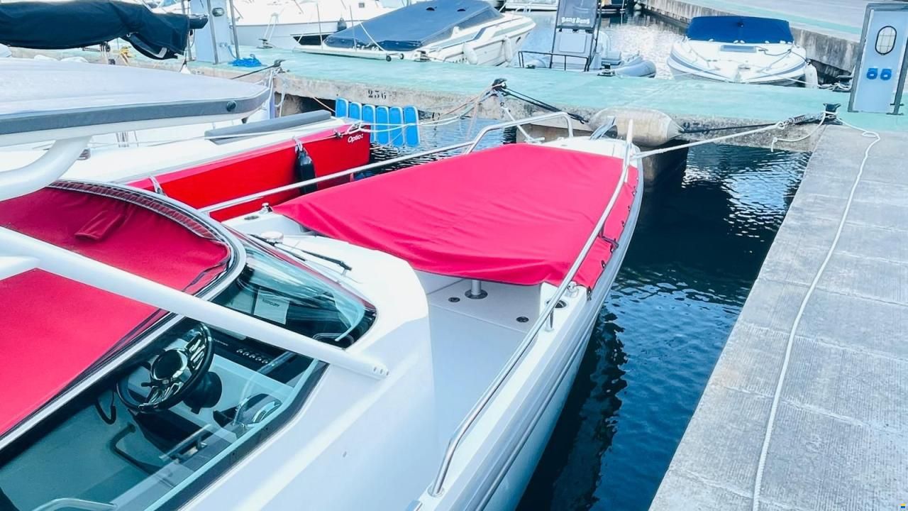 Axopar 28 T Top