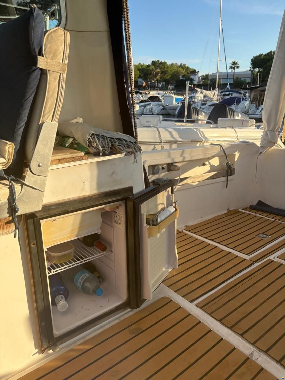 Astinor 700