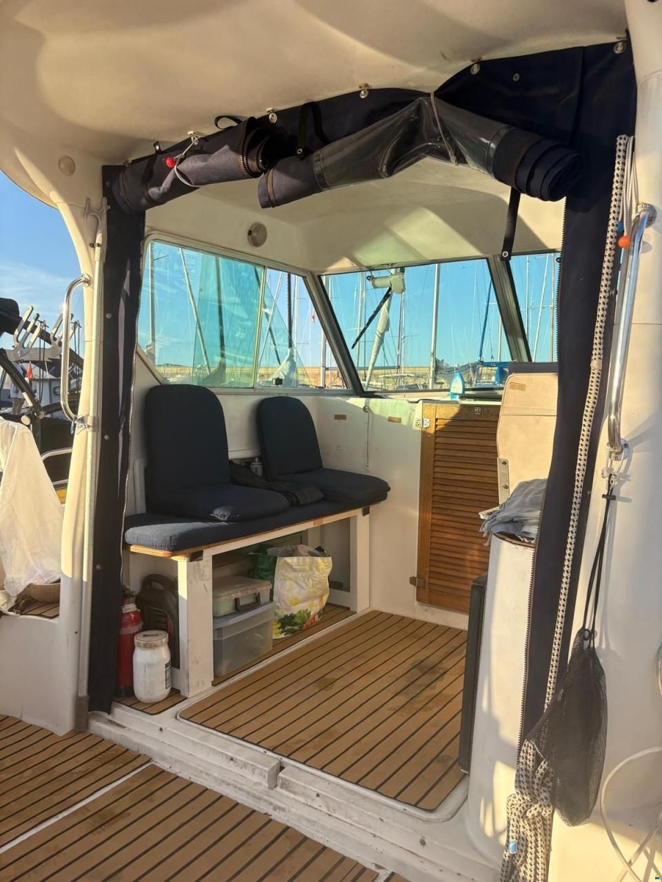 Astinor 700