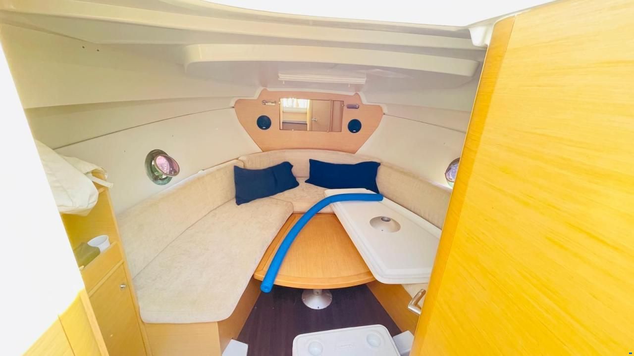 Beneteau Montecarlo 27
