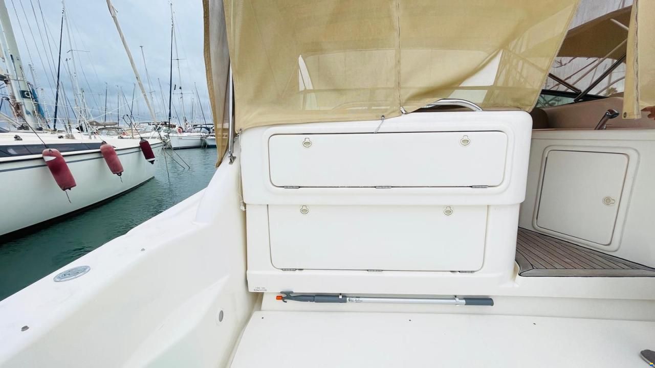 Riviera 3000 Offshore