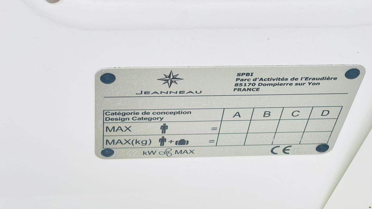 Jeanneau Leader 36