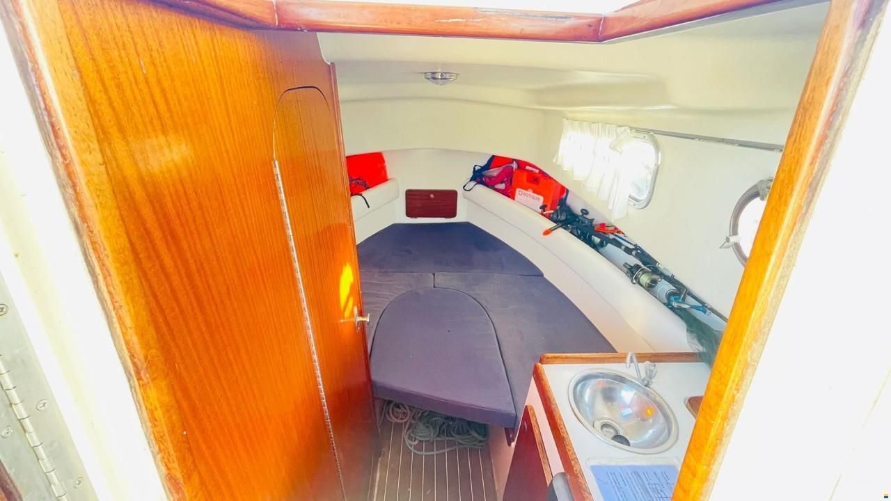 Knort Cabinada 32