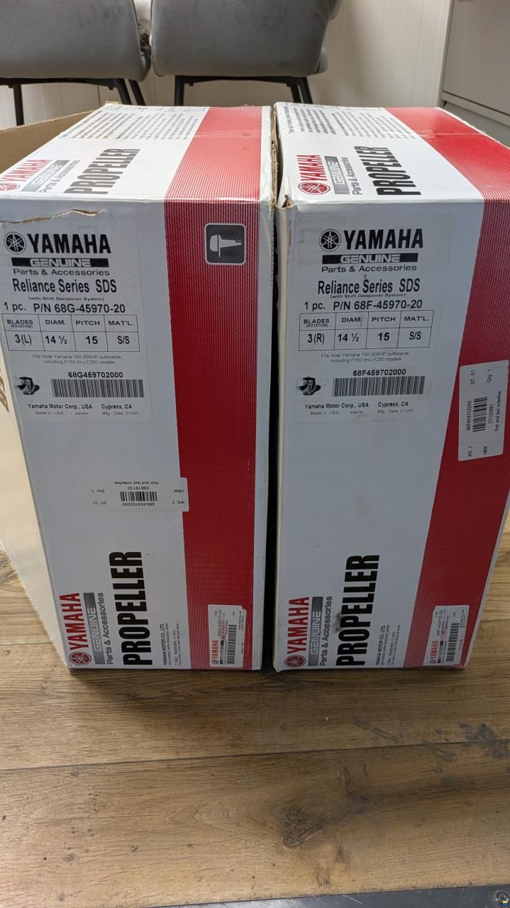 Yamaha 2 V4A Propeller