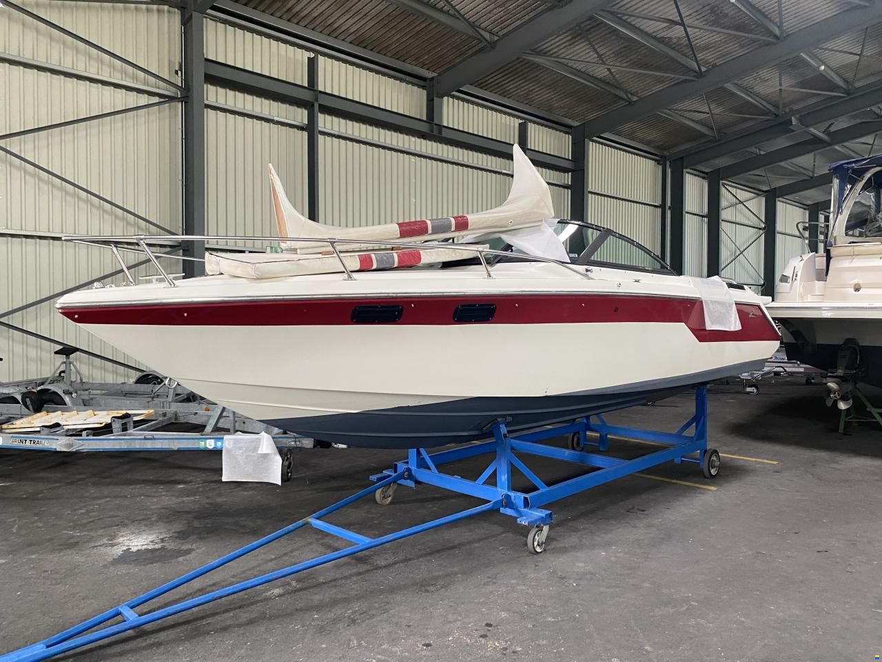 MerCruiser Lambro Astron 680
