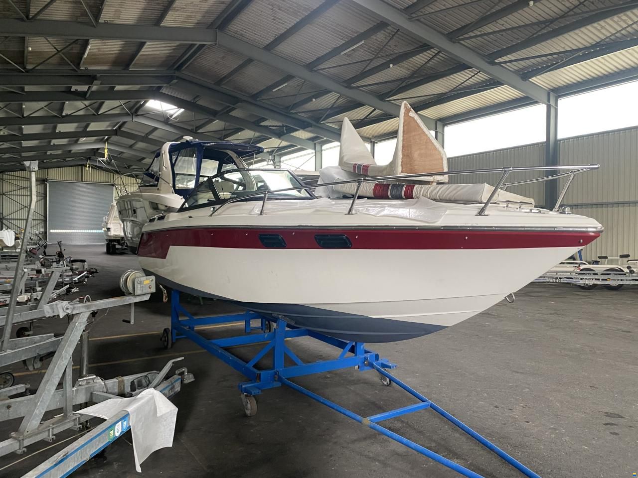MerCruiser Lambro Astron 680