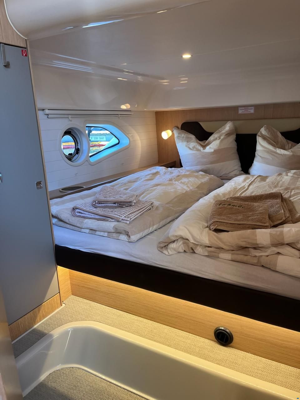 Bavaria E40 Fly