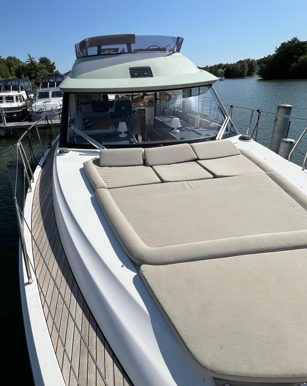 Bavaria E40 Fly
