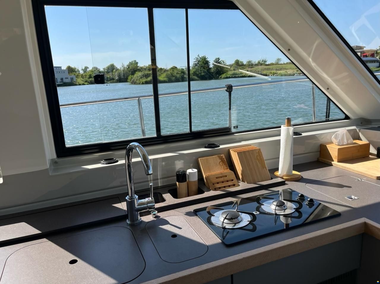 Bavaria E40 Fly