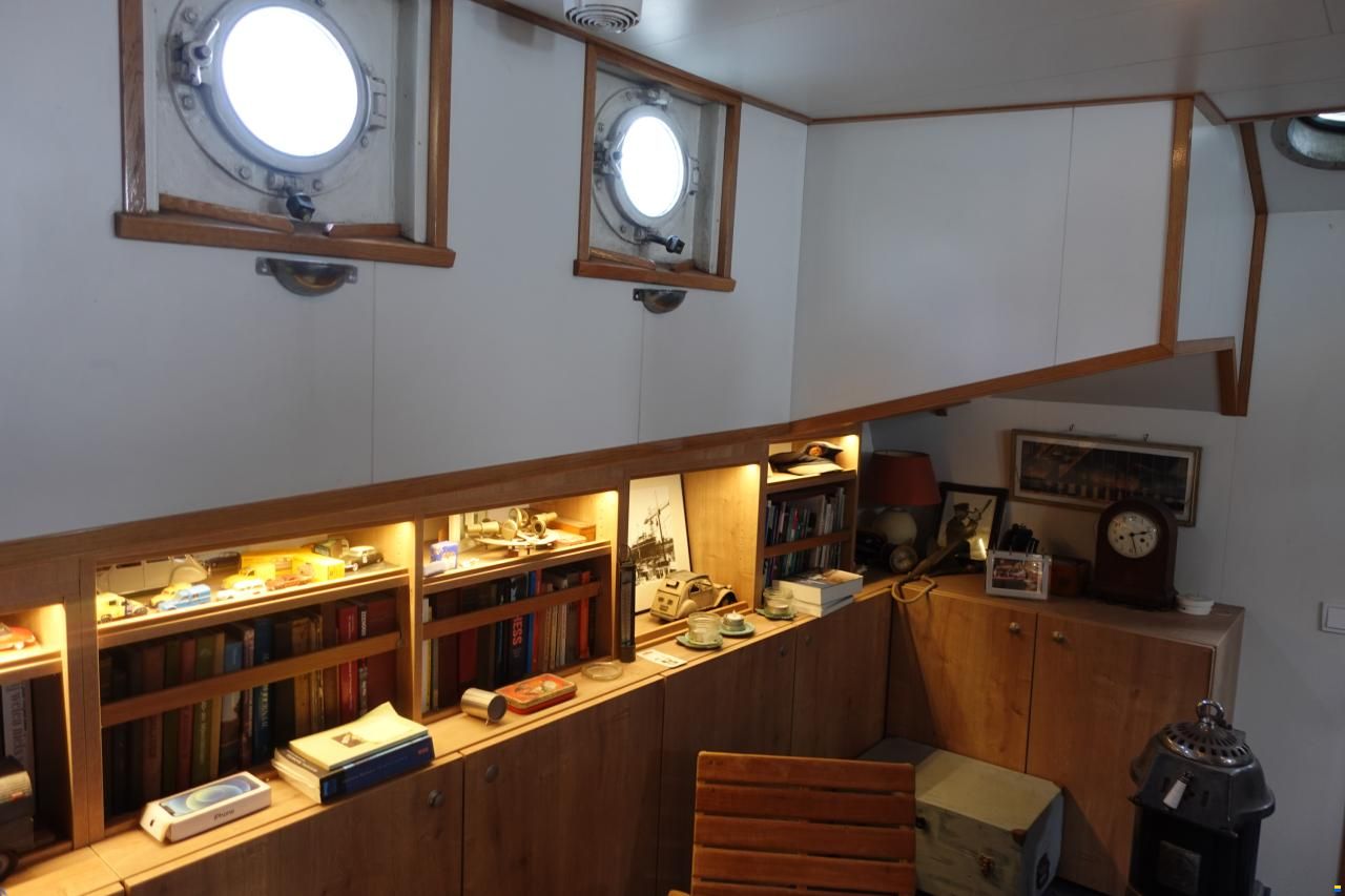 Motorschip Carolien (ex RHD 8)