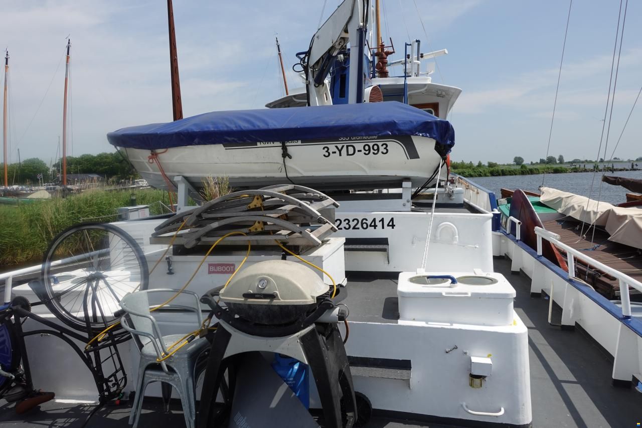 Motorschip Carolien (ex RHD 8)